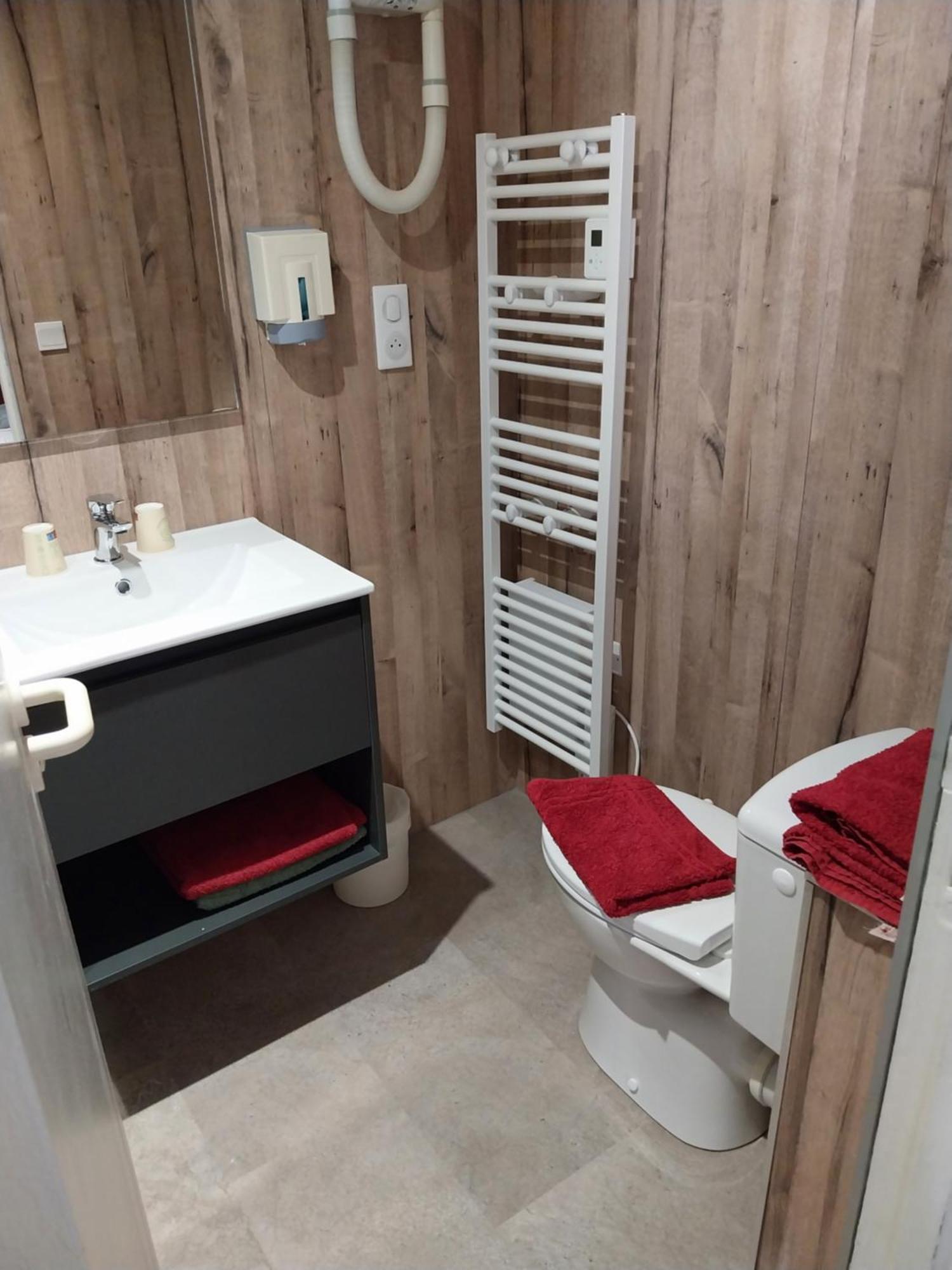 Hotel Jean Xxii Каор Екстер'єр фото